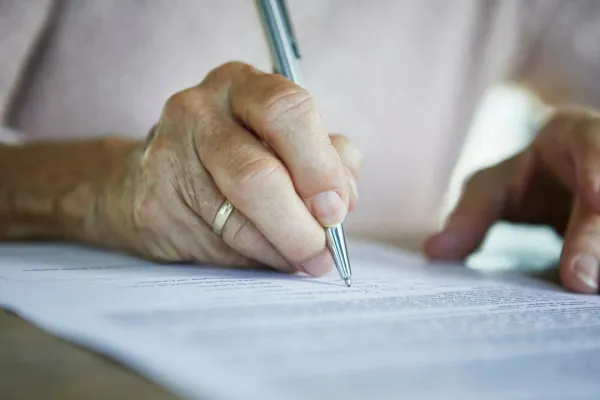 Di trúc thừa kế